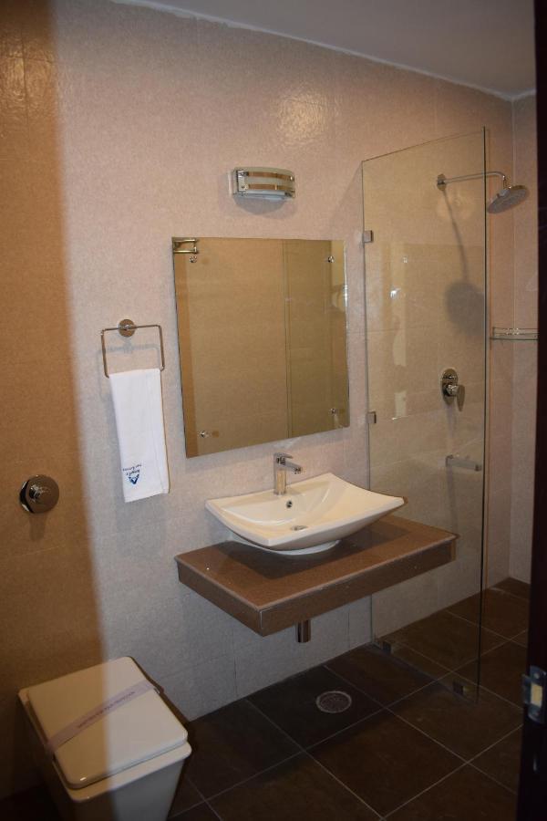 דרמסאלה Angel'S Inn Resort מראה חיצוני תמונה